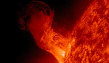 Poderosa erupción solar captada por la NASA (VIDEO)