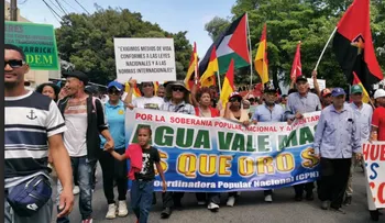 Masiva manifestación este domingo 19 hacia el Palacio Nacional