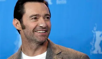 Actor Hugh Jackman dice que está "bien" de su cáncer de piel 