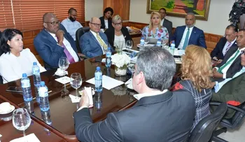 Senadores escuchan a empresarios y alcaldes sobre Ley General de Gestión Integral  y Residuos de la República Dominicana