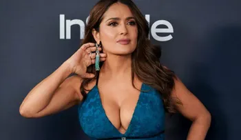 Salma Hayek revela que pensó que moriría al enfermarse gravemente de covid-19