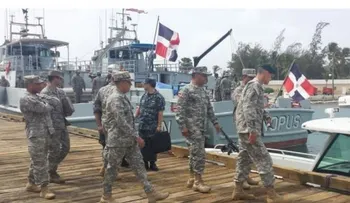 Armada rescata a 20 personas que intentaban viajar ilegalmente a PR