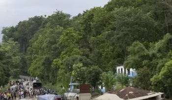 Nepal identifica a más de 600 turistas desaparecidos tras la riada