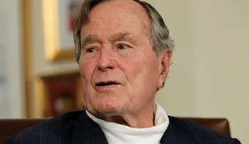 El expresidente George H.W. Bush mejora y ya respira sin asistencia