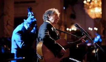 Bob Dylan entrega su discurso de aceptación del Nobel ... ocho meses después de que le otorgaran el premio