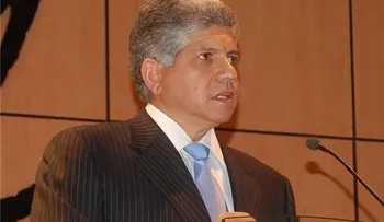 Eduardo Estrella se desmaya en el Santo Cerro de La Vega
