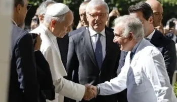 Papa León XIV llega al hospital Gemelli para ser operado de un nódulo pulmonar