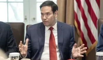 Marco Rubio asegura que EE.UU. no ayudó a Flávio Bolsonaro a salir de Brasil