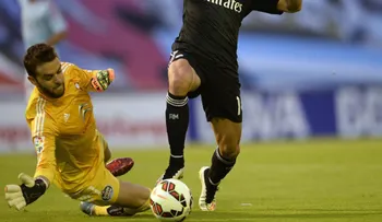 El Celta golea  al Barsa y el Real Madrid triunfa