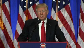 Trump dice que Merkel cometió un "error catastrófico" y alaba el brexit