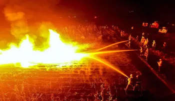 Explosión por toma clandestina en ducto de Pemex deja 4 muertos en México