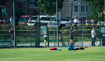 ¿Por qué estaban los congresistas en un campo de béisbol a las 7 de la mañana en plena semana?
