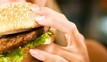 5 estrategias para evitar caer en la comida chatarra