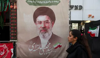 Irán sufre el rigor de la guerra: el desempleo y la inflación agobian a la población