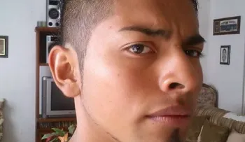 Niño de 10 años se lanza desde el 30º piso por sugerencia de su profesor