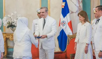 Presidente Abinader recibe cartas credenciales de ocho nuevos embajadores