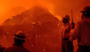 Los incendios forestales de California son más grandes que Nueva York y Boston juntas