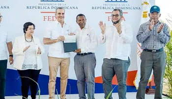 Abinader entrega RD$32.9 millones para construcción factoría de arroz