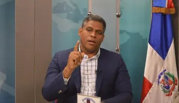 Regidor Loren Girón destaca presencia de perredeístas en marchas de Danilo Medina