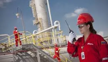 Venezuela: protestan trabajadores petroleros de la Faja del Orinoco.