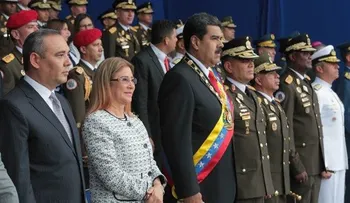 Intentan asesinar a Nicolas Maduro en desfile militar en Caracas; al menos siete heridos