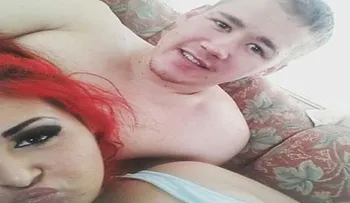 Mujer mata a su novio, porque no salía de Facebook