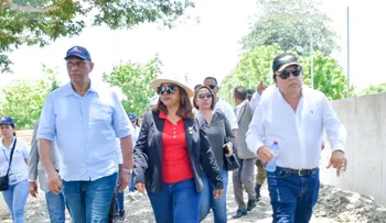 Ministro de Interior y Policía supervisa muro fronterizo; destaca vigilancia se refuerza con modernos equipos y unidades de inteligencia