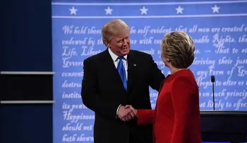 Hillary felicitó a Trump, y él también la felicita: "Hillary ha trabajado mucho por nuestro país y le debemos gratitud.... "  