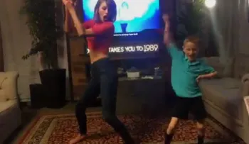 Taylor Swift cumple el sueño de un niño que quería bailar junto a ella