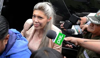 Fiscalía de Bolivia exime de delitos a Gabriela Zapata, expareja de Evo Morales