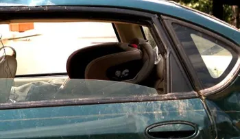 Dos niños sobreviven solos durante días tras accidente en el que murió su madre