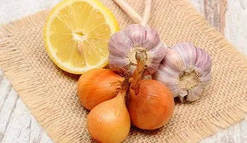 Curas con ajo, cebolla y limón. Entérate de las dolencias que puede aliviar con cada uno de ellos