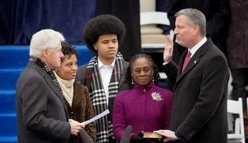 Estudiante de origen dominicano protagonista en ceremonia de nuevo alcalde