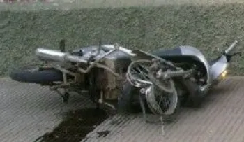 Mueren dos jóvenes en accidente a bordo de motocicletas
