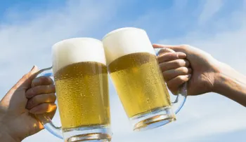 Un museo ofrece 5 mil dólares al mes por tomar cerveza