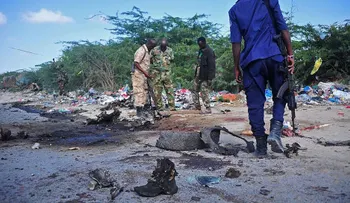 Al Shabaad asesina a un importante general somalí y a 7 personas más con un coche bomba