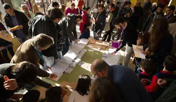 España espera los resultados de sus elecciones generales