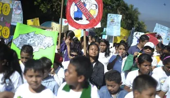Muere adolescente tras recibir una paliza de sus compañeras de colegio