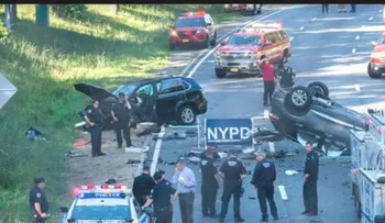 Dos muertos y siete heridos en aparatoso accidente en NY; algunos hispanos