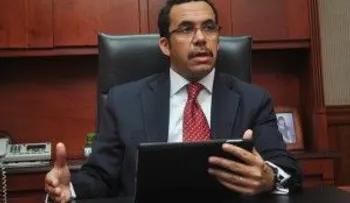 Andrés Navarro atribuye a una sobrepoblación la falta de cupo en las escuelas