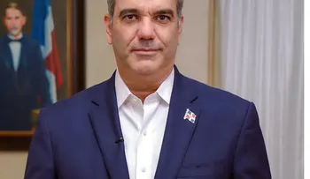 Presidente Abinader viaja a México por compromisos familiares