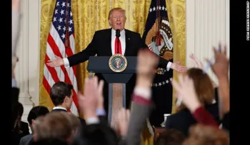 Mike Dubke renuncia a la dirección de Comunicaciones de Trump