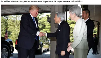 Rompiendo la tradición: Trump no se inclinó ante el emperador de Japón