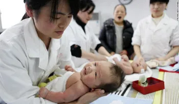 Nueva política de los dos hijos aumenta tasa de nacimientos en China
