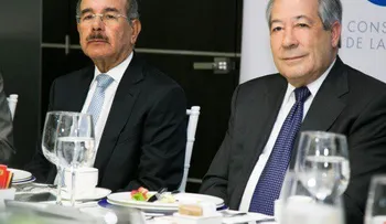 Medina refuta a Abinader exceso gastos de campaña