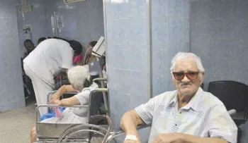 Pacientes con mal de Parkinson sufren por la escasez de medicinas