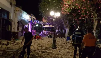 Terremoto en isla griega causa al menos dos muertos
