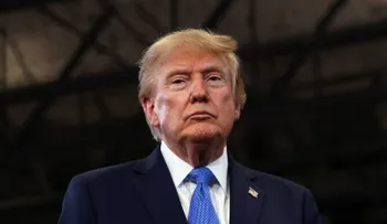 Juez federal rechaza nuevo intento de Trump de trasladar su caso por pagos de silencio