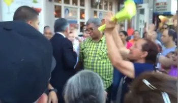 Video: Le gritaron ladronazo a Leonel frente a restaurante de NY