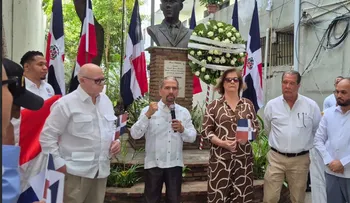 Efemérides destaca legado de Amado García Guerrero